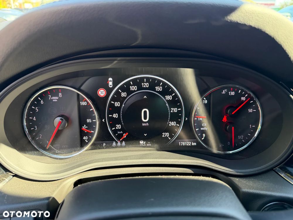 Opel Insignia 2.0 T 4x4 Elite S&S - 20
