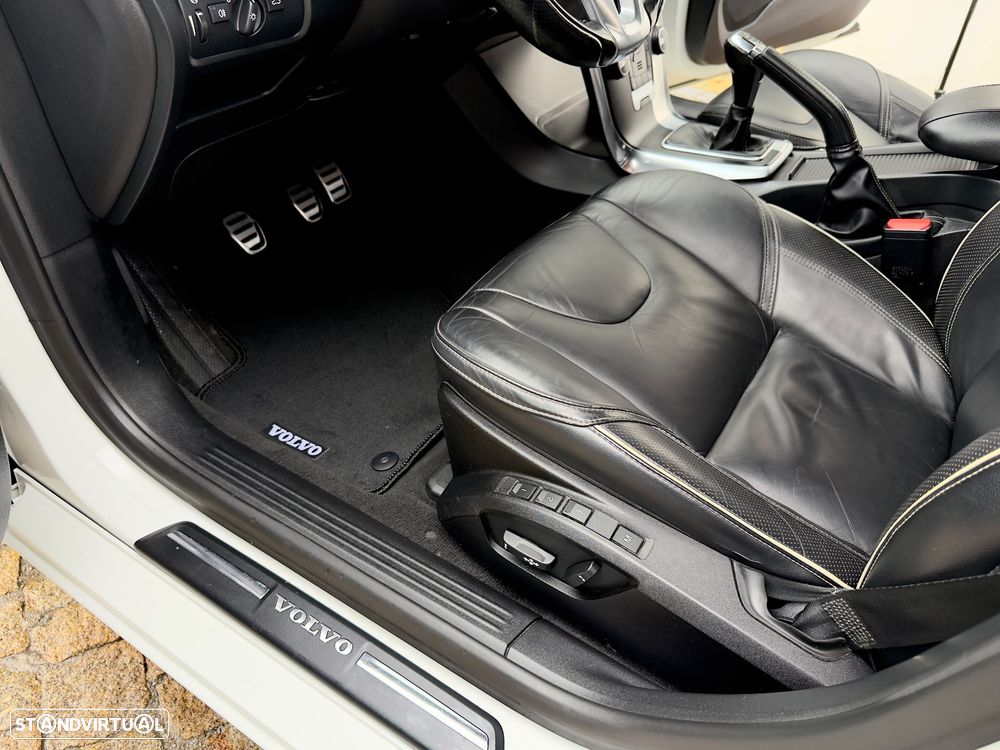 Volvo V40 D4 RDesign - 37