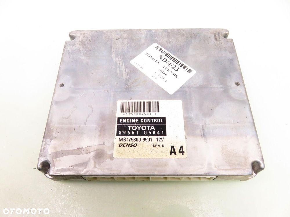 STEROWNIK TOYOTA AVENSIS T25 2.0 D 8966105A41 - 1