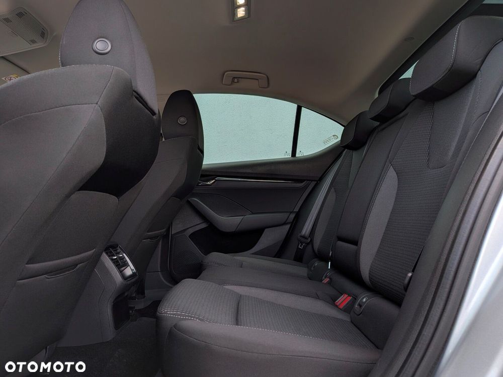 Skoda Octavia 1.5 TSI ACT Ambition - 11