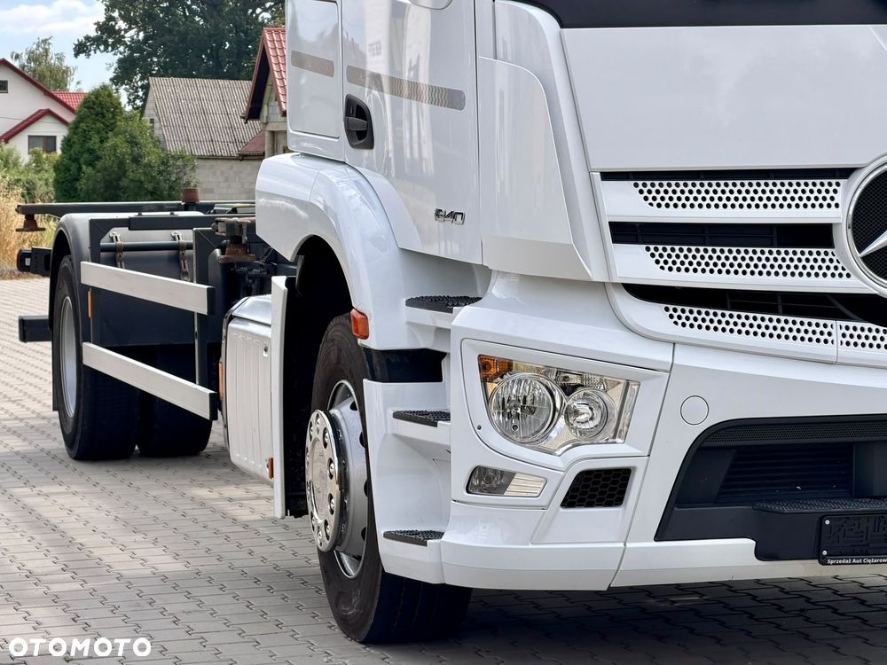 Mercedes-Benz ACTROS 1840 / RAMA DO ZABUDOWY / BDF / SYPIALKA / AUTOMAT / CAŁY NA PODUSZKACH / GLOB / 2022 ROK / DO ŻYWCA / BYDŁA / LAWETA / FIRANKA - 18