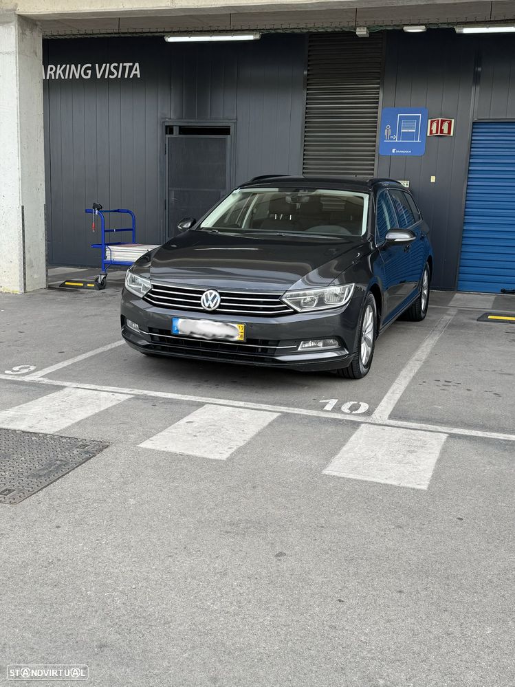 VW Passat 2.0 TDI Confortline DSG - 1