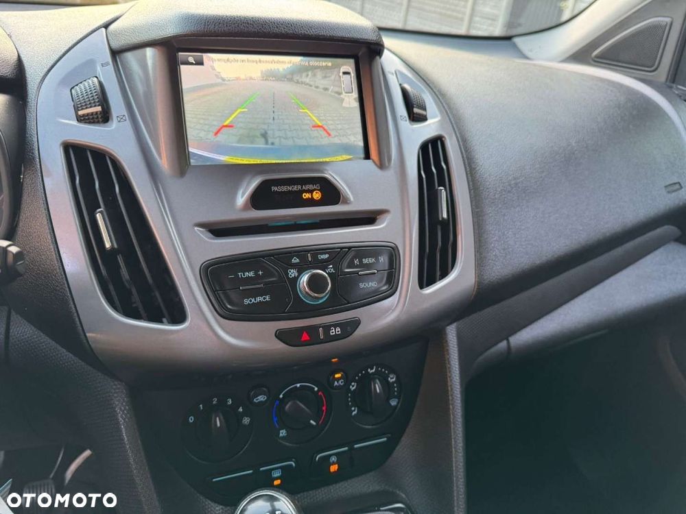 Ford Tourneo Connect - 28