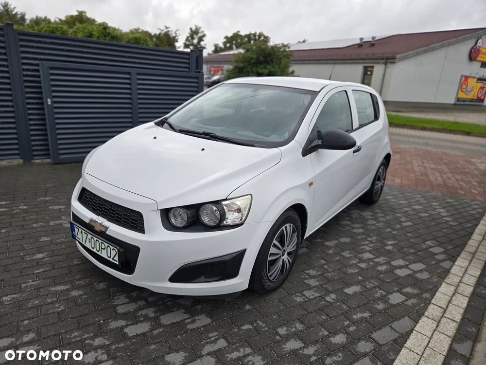 Chevrolet Aveo 1.2 LS - 10