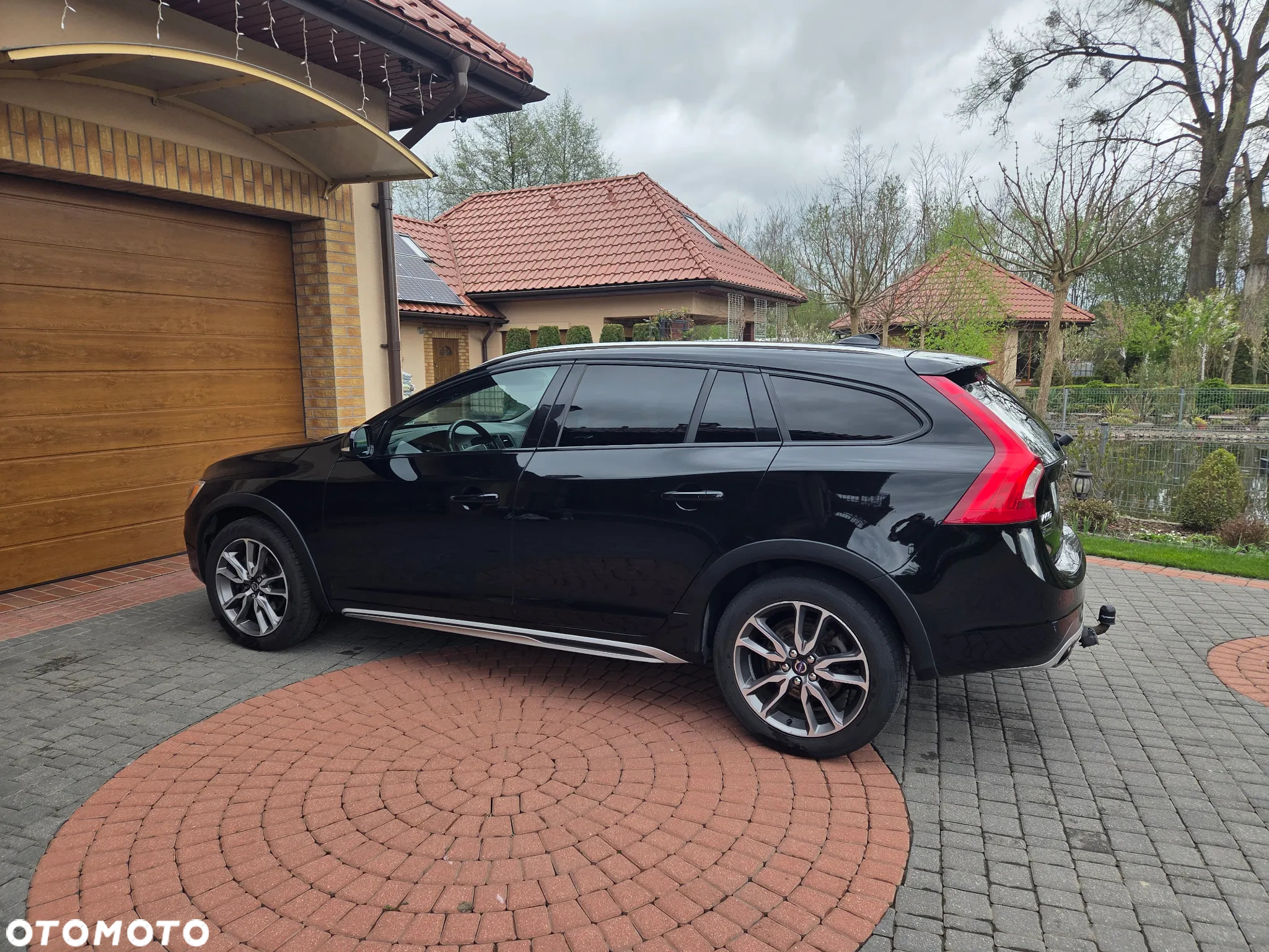 Volvo V60 Cross Country T5 AWD Summum - 27
