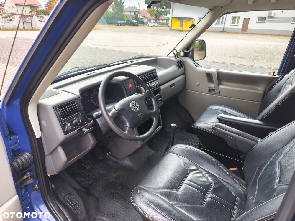 Volkswagen Transporter - 18