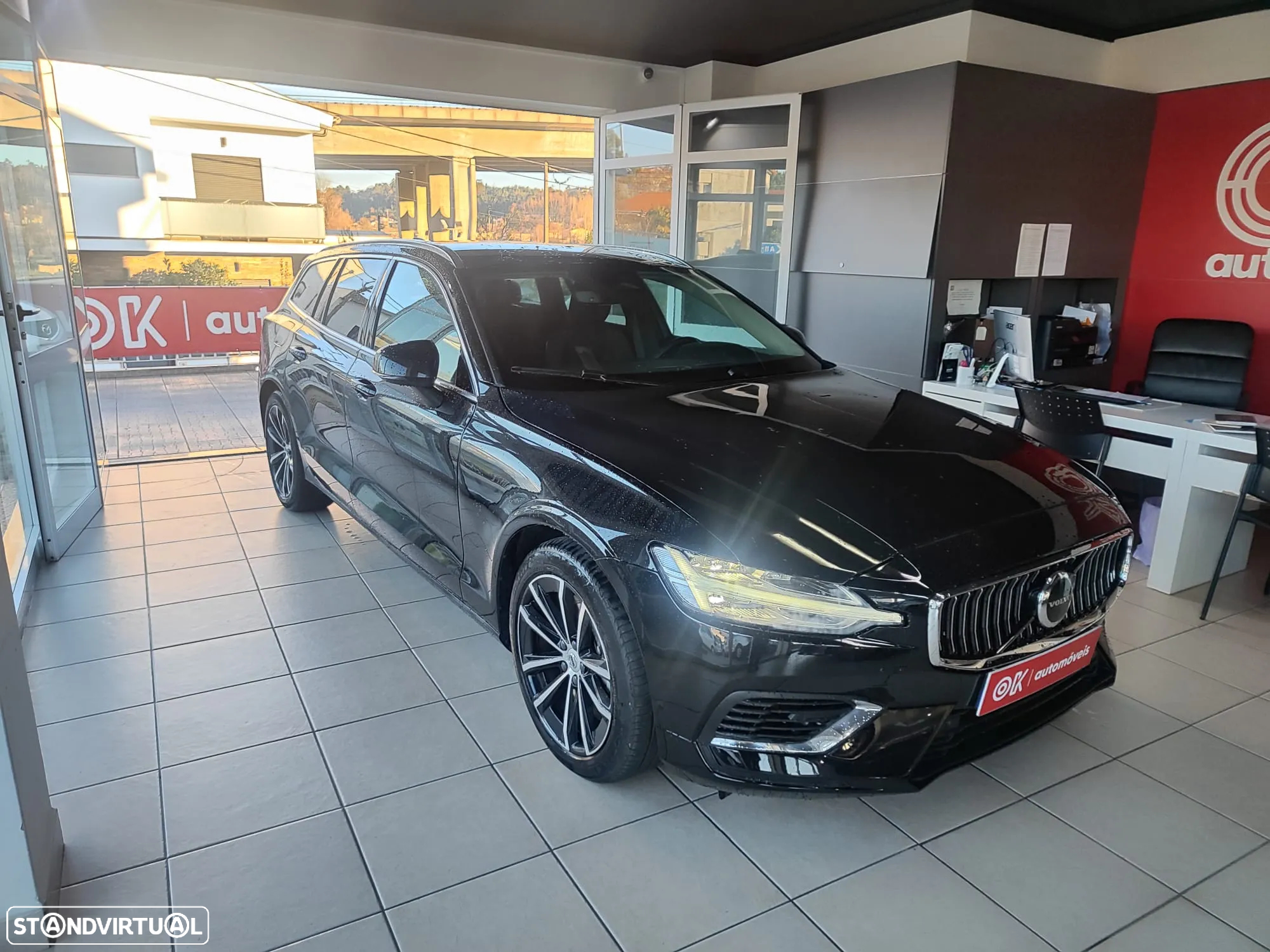 Volvo V60 2.0 T6 AWD TE Inscription Expression - 3