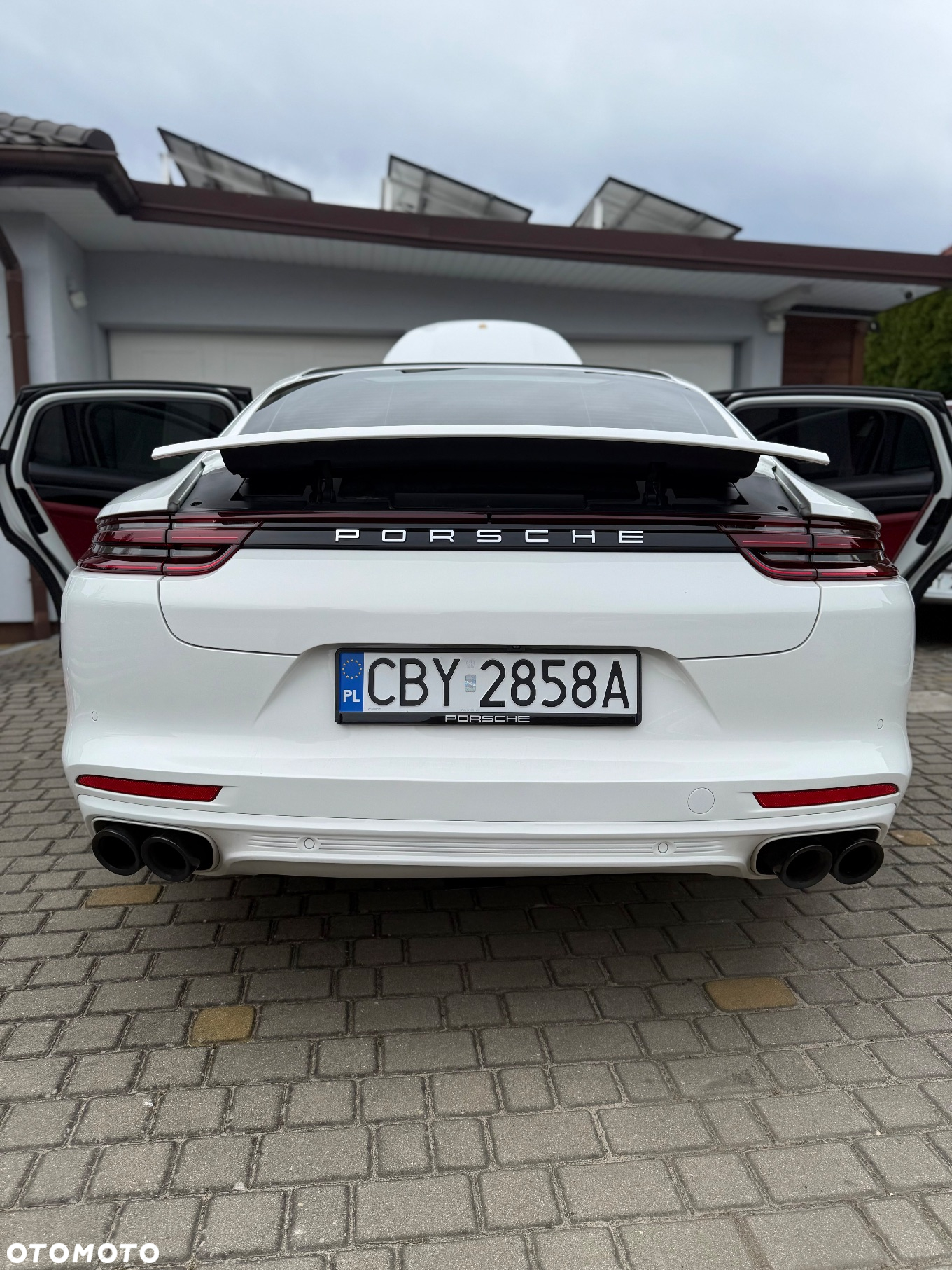 Porsche Panamera Standard - 10