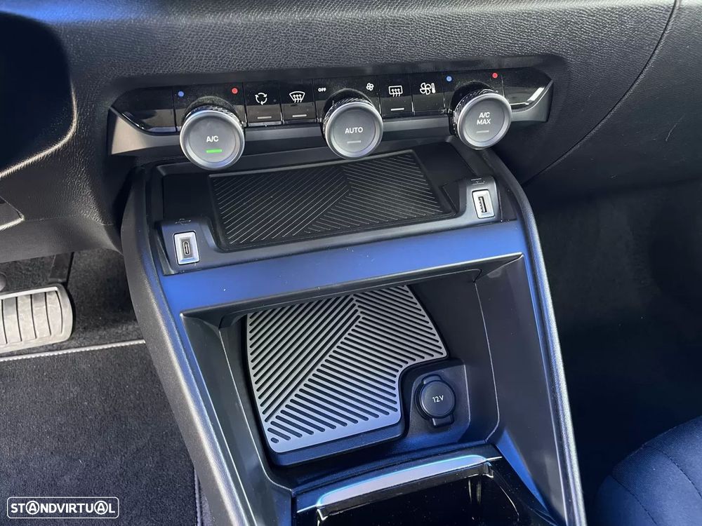 Citroën e-C4 50 kWh Feel - 23
