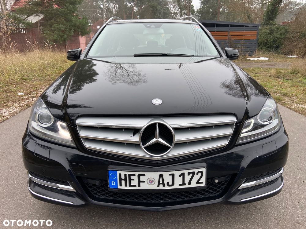 Mercedes-Benz Klasa C 220 CDI DPF BlueEFFICIENCY Avantgarde Edition - 6