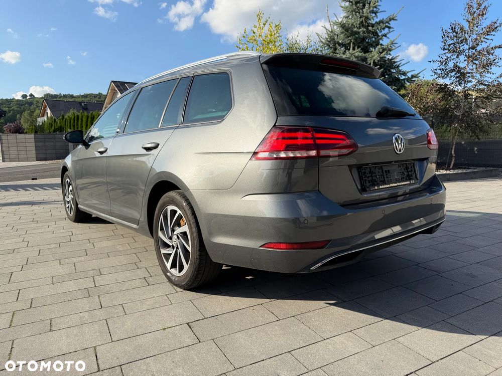 Volkswagen Golf 2.0 TDI (BlueMotion Technology) Comfortline - 4