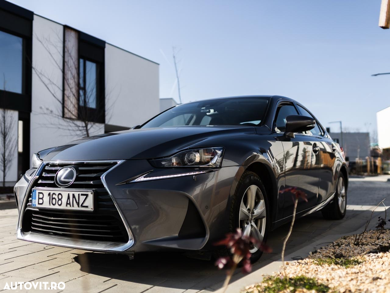Lexus Seria IS 250 Aut. Sport Line - 3