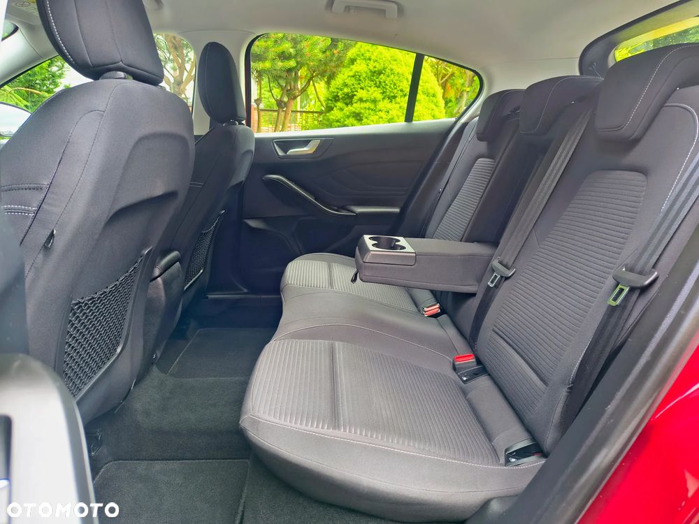 Ford Focus 1.5 TDCi Titanium ASS PowerShift - 23