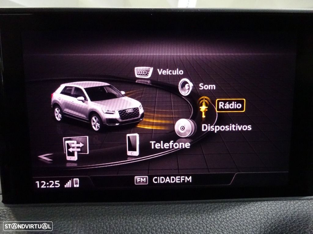 Audi Q2 30 TDI Design S tronic - 18