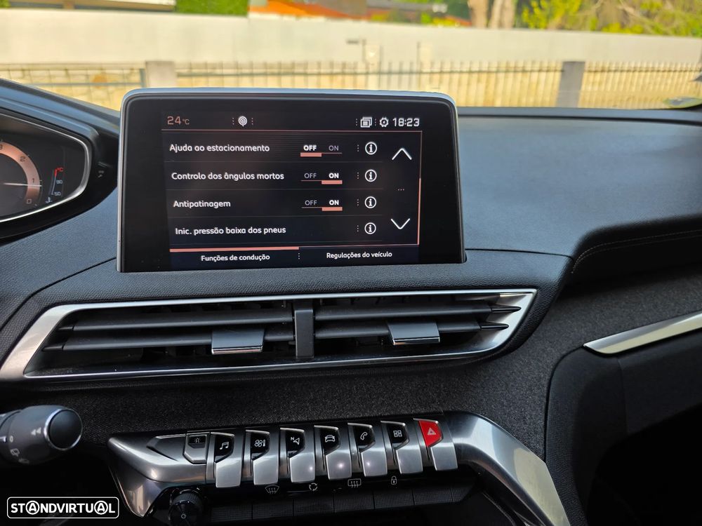Peugeot 3008 1.5 BlueHDi GT Line EAT8 - 25