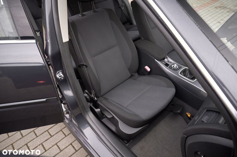 Renault Laguna ENERGY dCi 130 FAP Start & Stop Paris - 27