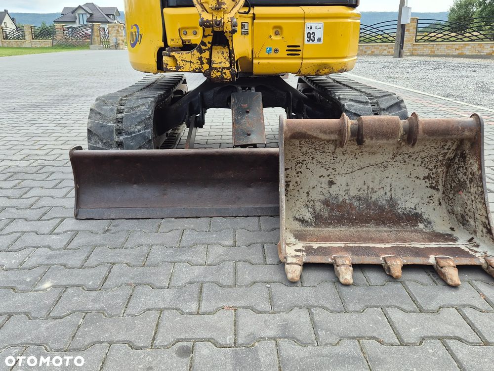 Komatsu PC20MR-2/ 2025KG/ Maszyna sprowadzona/ - 10