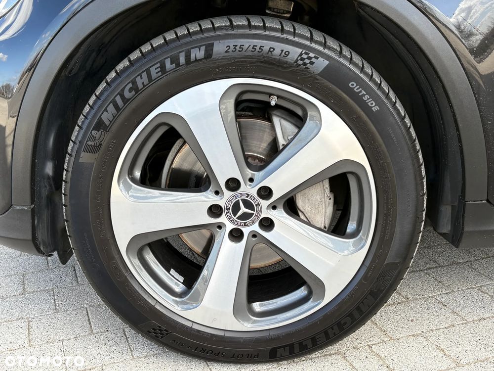 Mercedes-Benz GLC - 10