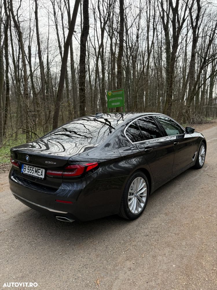 BMW Seria 5 530e xDrive Aut. Luxury Line - 5