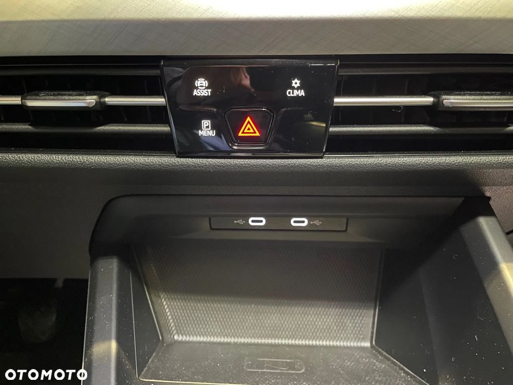 Volkswagen Golf 2.0 TDI Life - 14