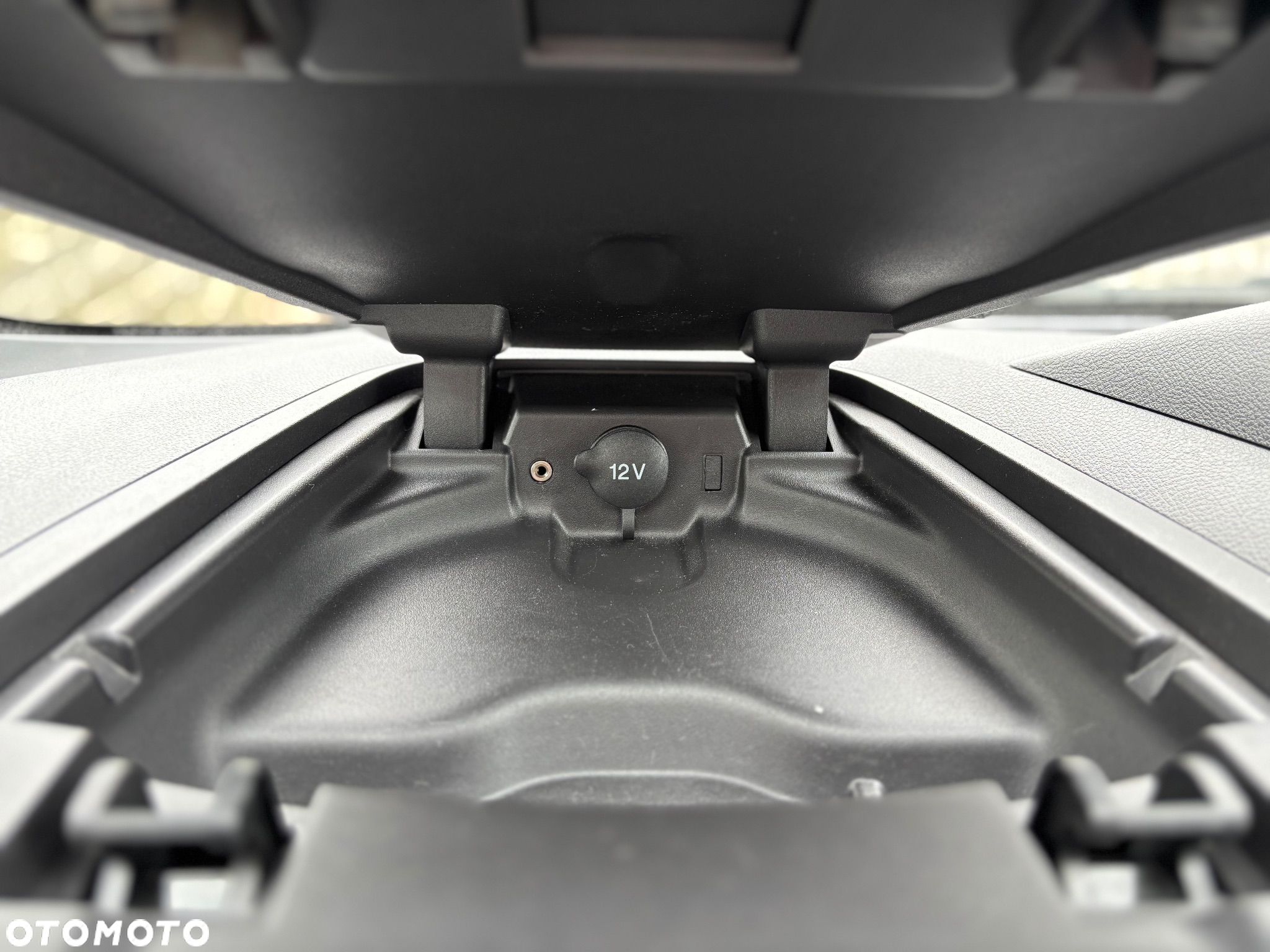 Ford Transit Custom L1H1 Klima Relingi Hak PDC Tempomat Nowe opony Serwis 3-osobowy - 25