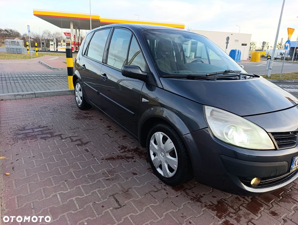 Renault Scenic 1.9 dCi FAP Conquest - 5