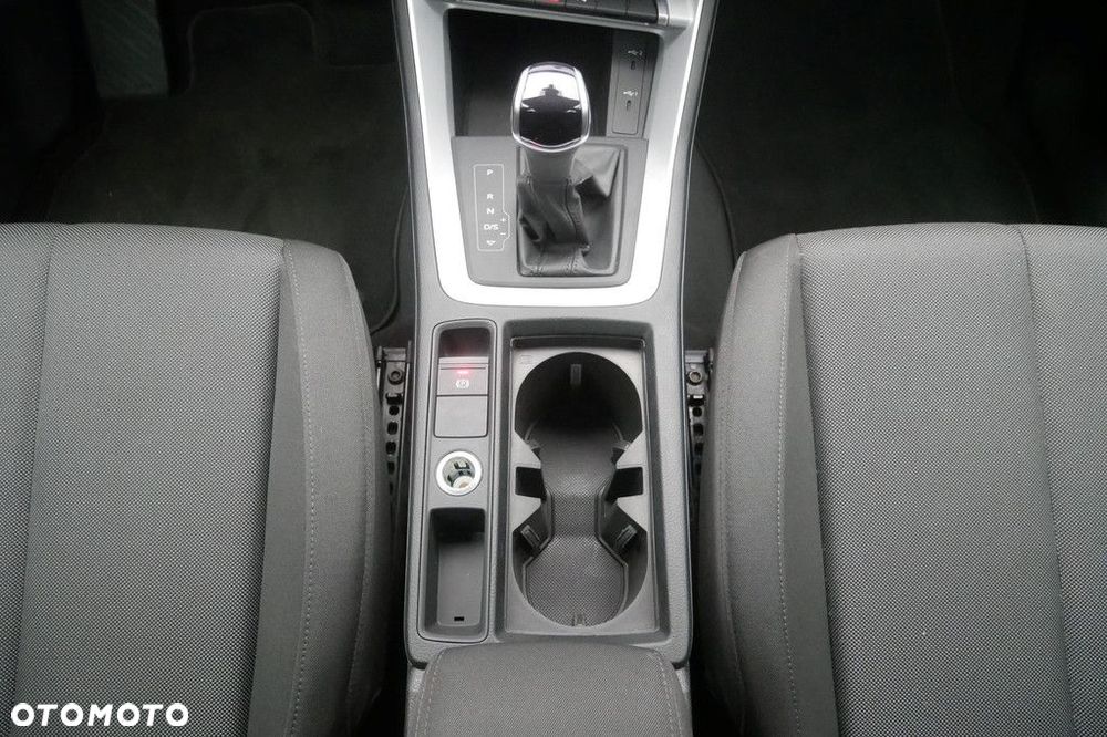 Audi Q3 - 11