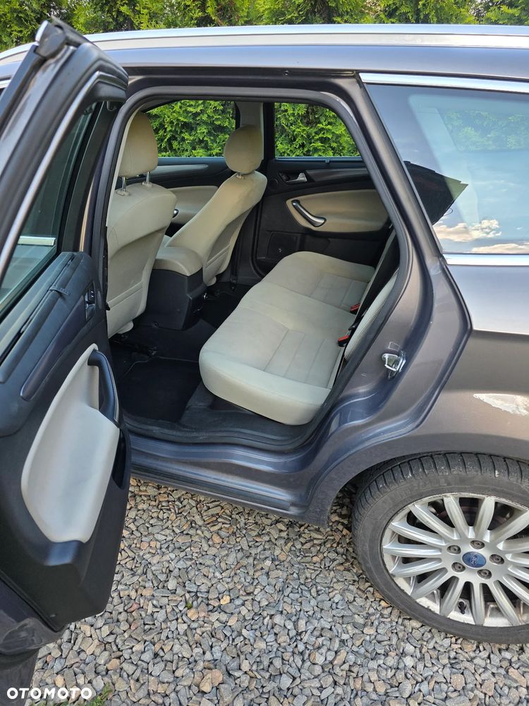 Ford Mondeo 1.6 T Titanium - 4