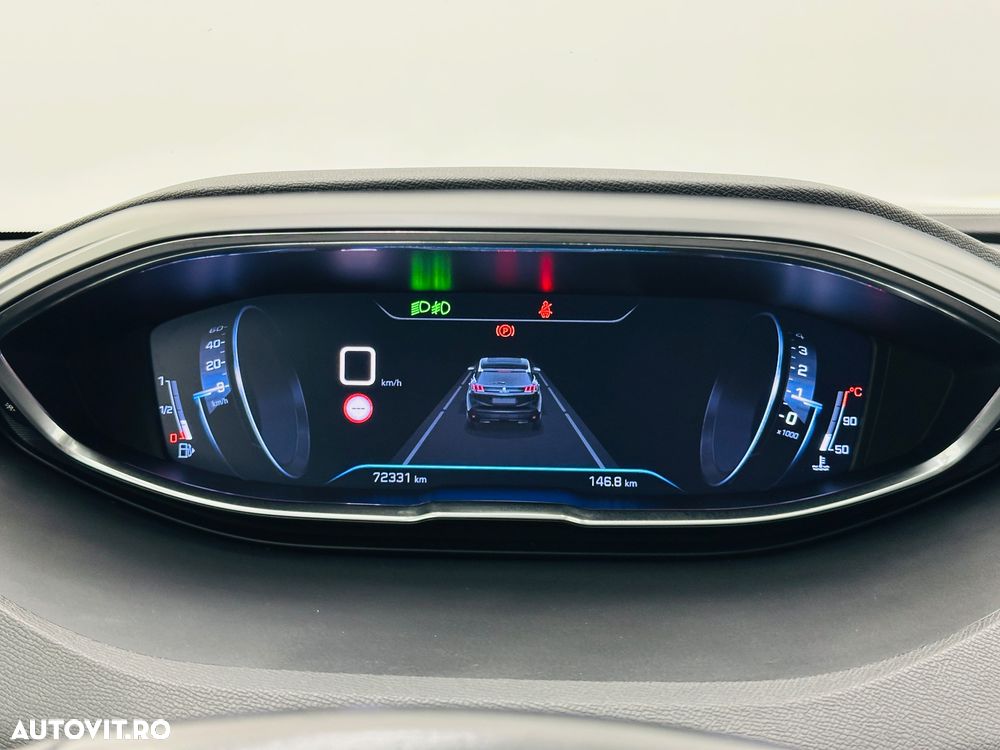 Peugeot 3008 PureTech 130 Stop & Start GPF Allure Pack - 21