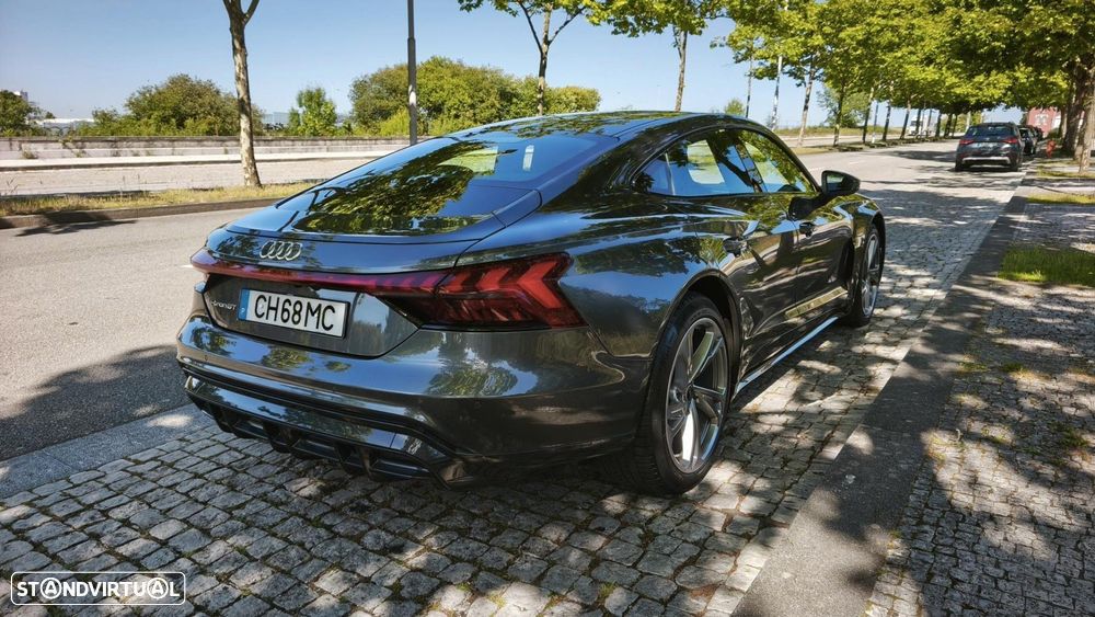 Audi e-tron GT quattro - 8