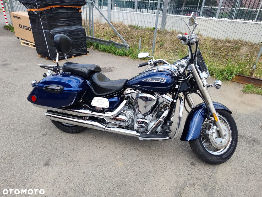 Yamaha Road Star - 1