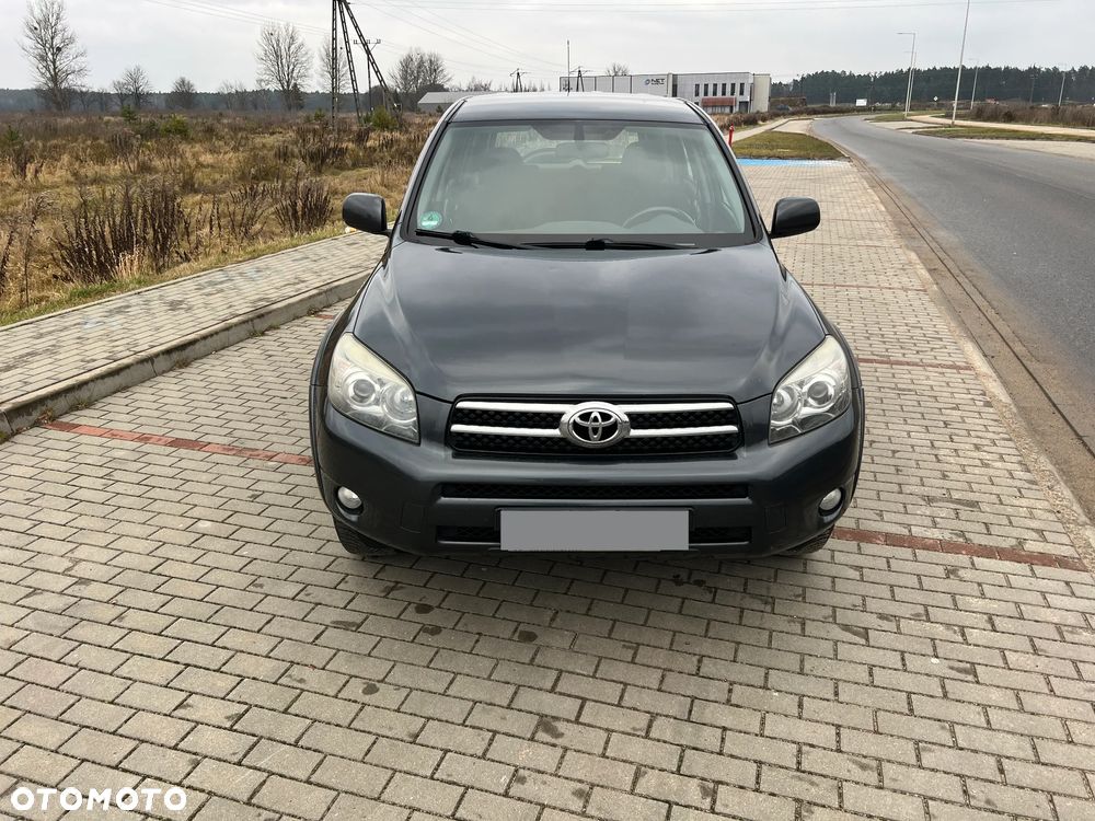 Toyota RAV4 2.2 D-4D Sol 180 - 2