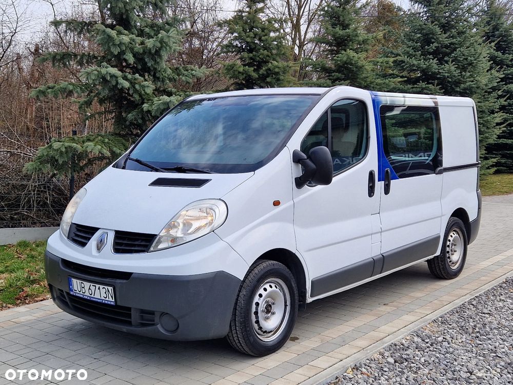 Renault Trafic - 1