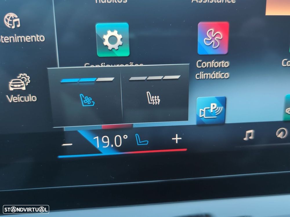 BMW 530 e xDrive Pack Desportivo M - 29