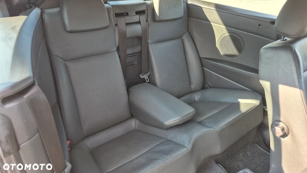 Opel Astra 2.0 T Cosmo - 9