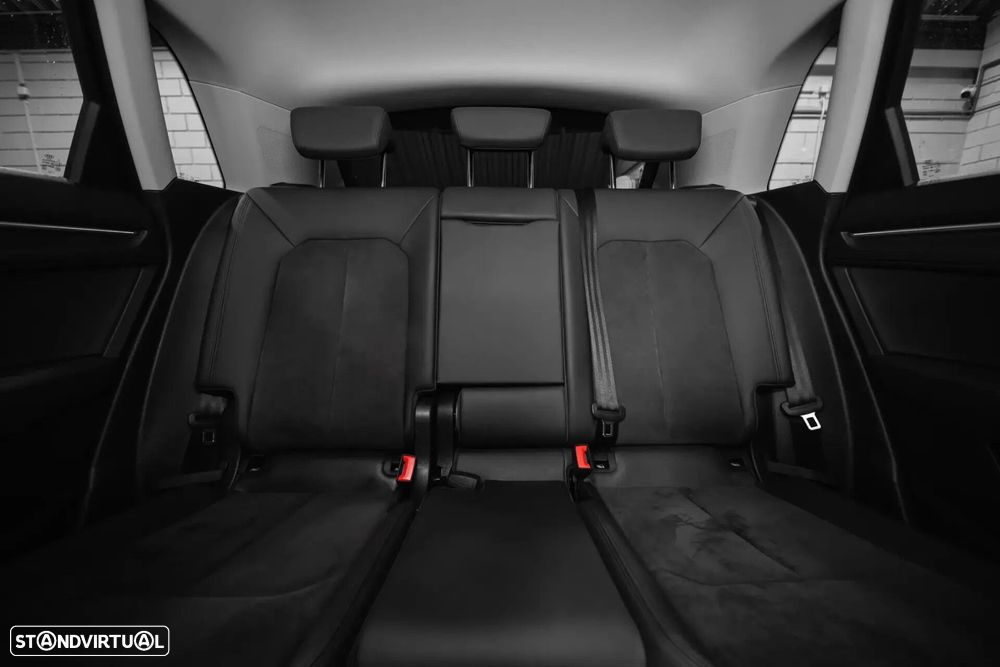 Audi Q3 45 TFSIe S line S tronic - 12