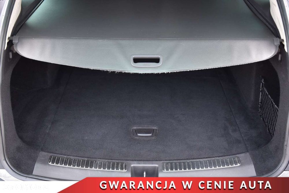 Opel Insignia - 8