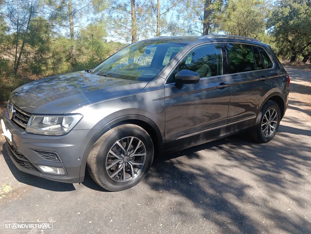 VW Tiguan 1.6 TDI Confortline - 3