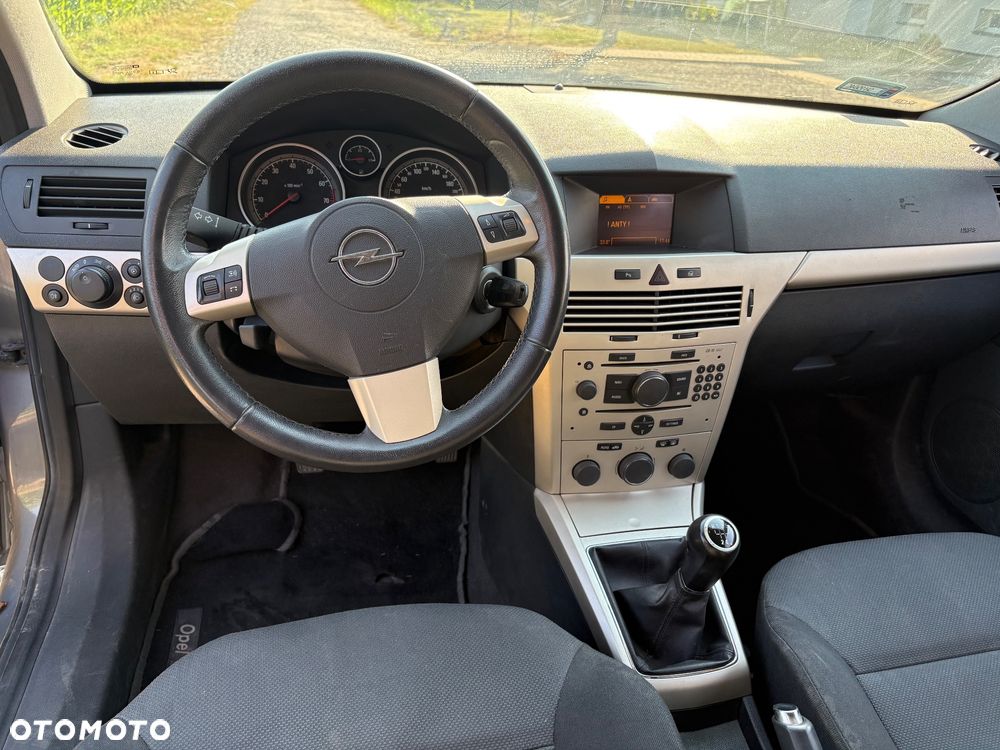 Opel Astra 1.6 Cosmo - 5