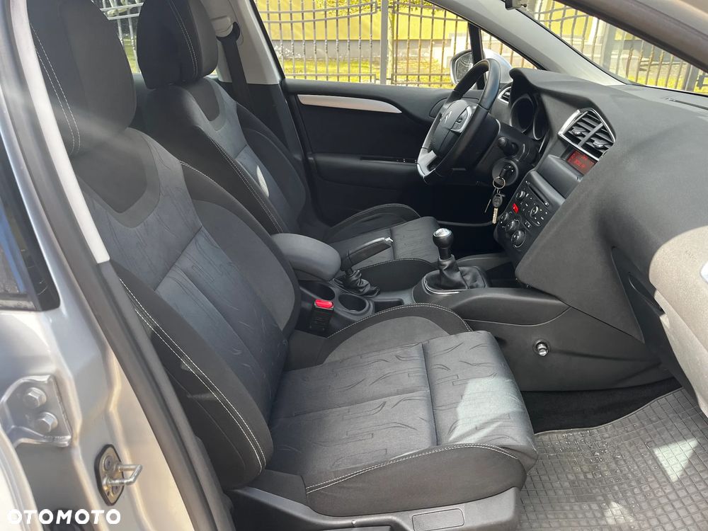 Citroën C4 1.6 VTi SX - 20