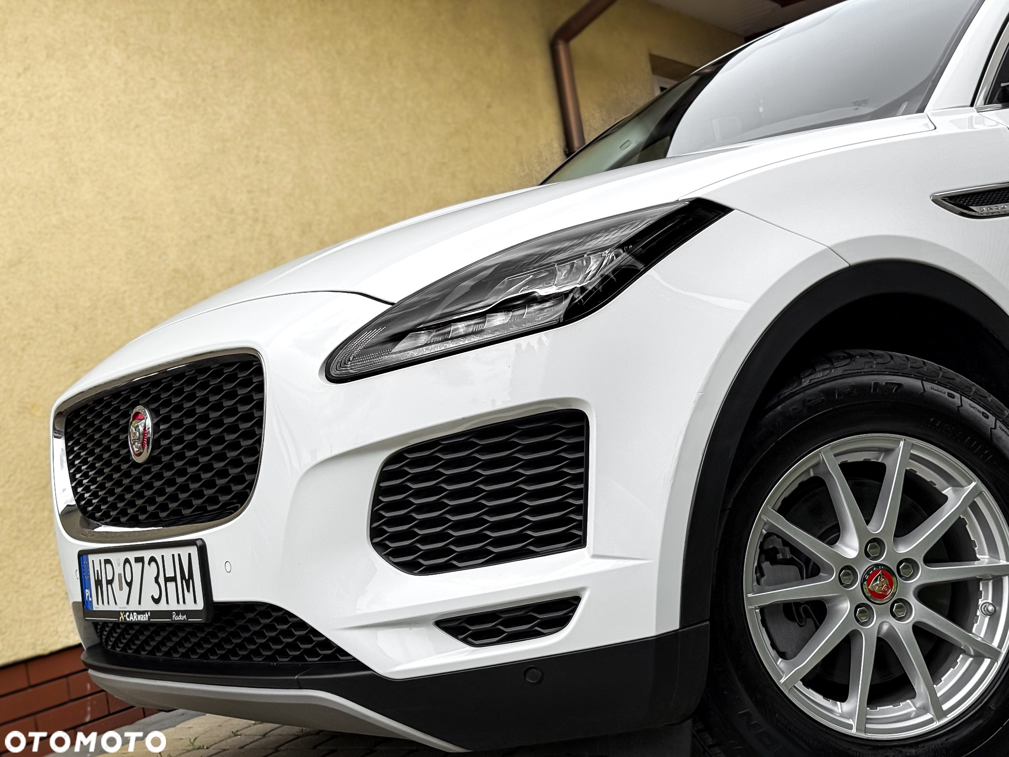 Jaguar E-Pace - 5