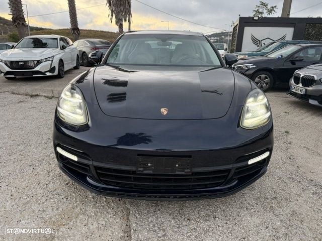 Porsche Panamera Sport Turismo - 7