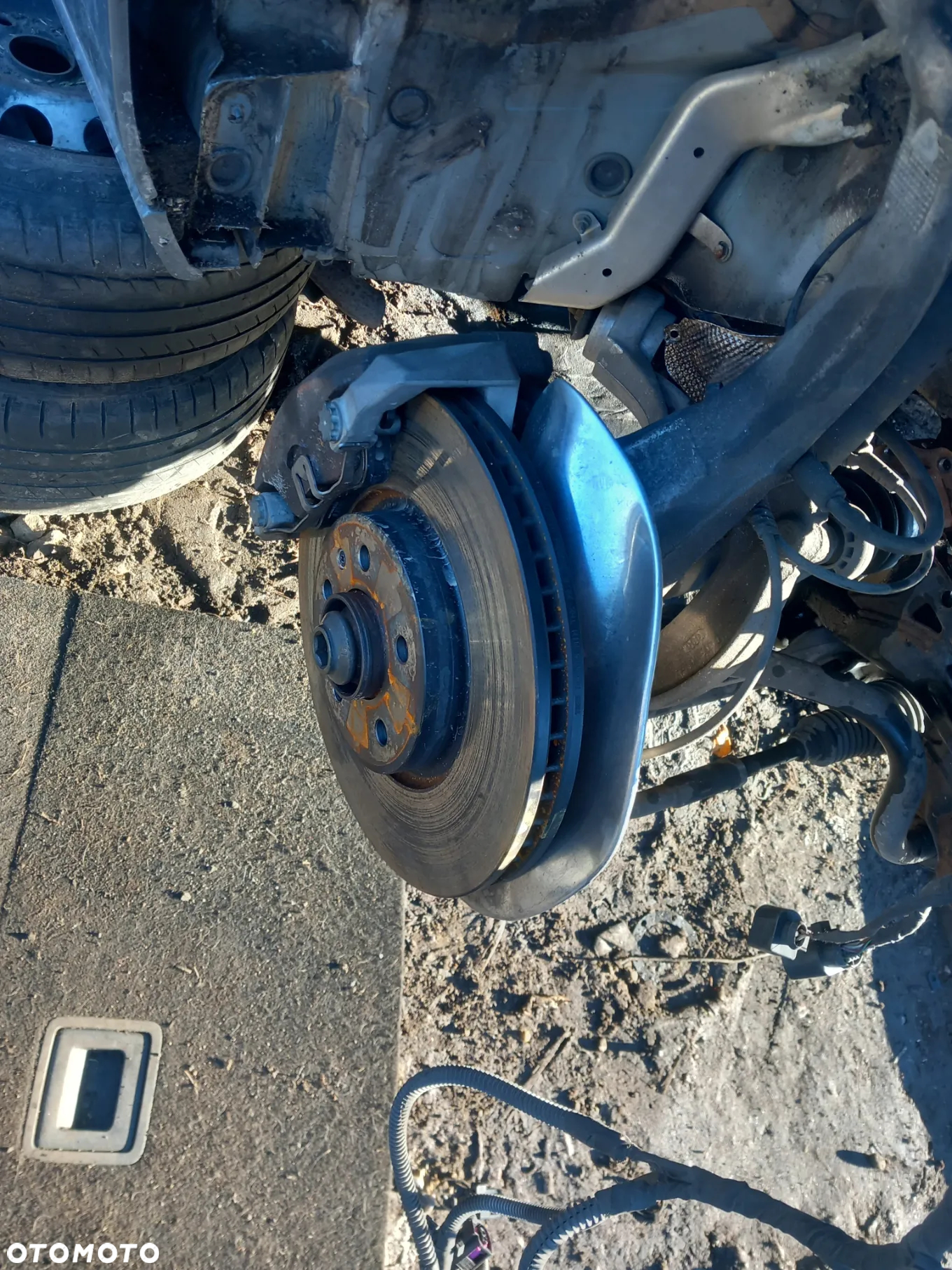Tarcze klocki przod Audi A6 C7 Q5 - 3