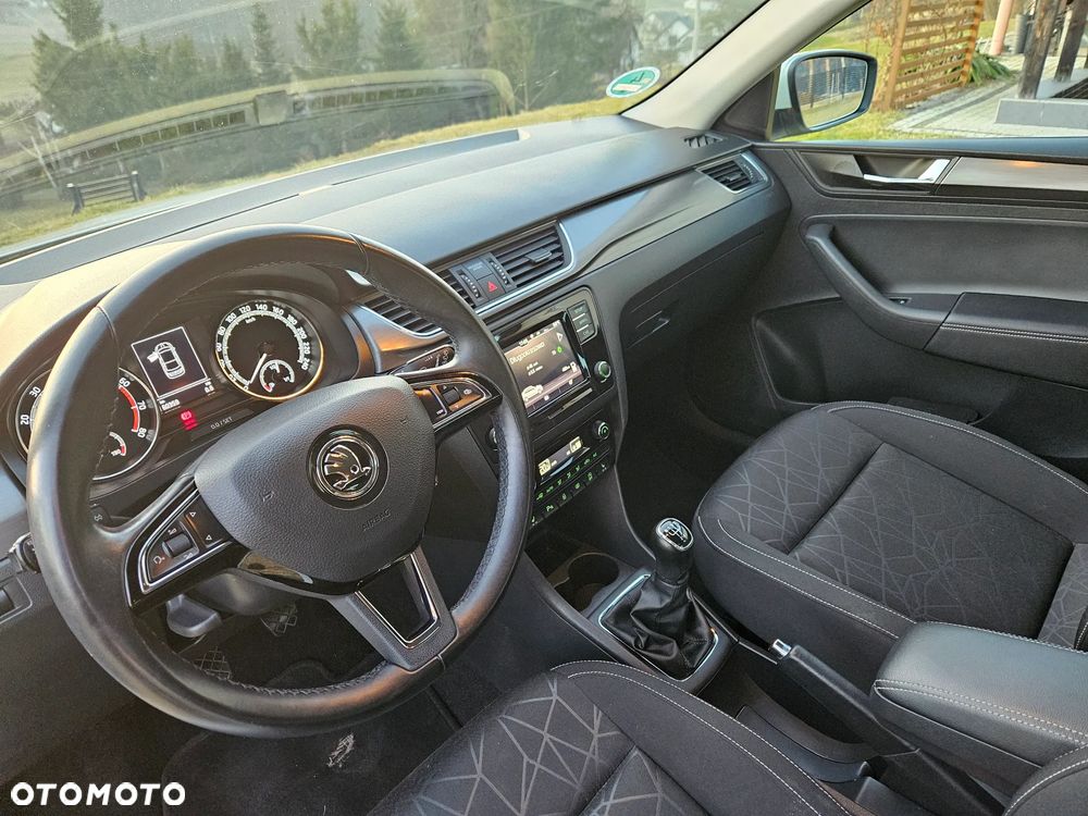 Skoda RAPID 1.0 TSI Clever - 17