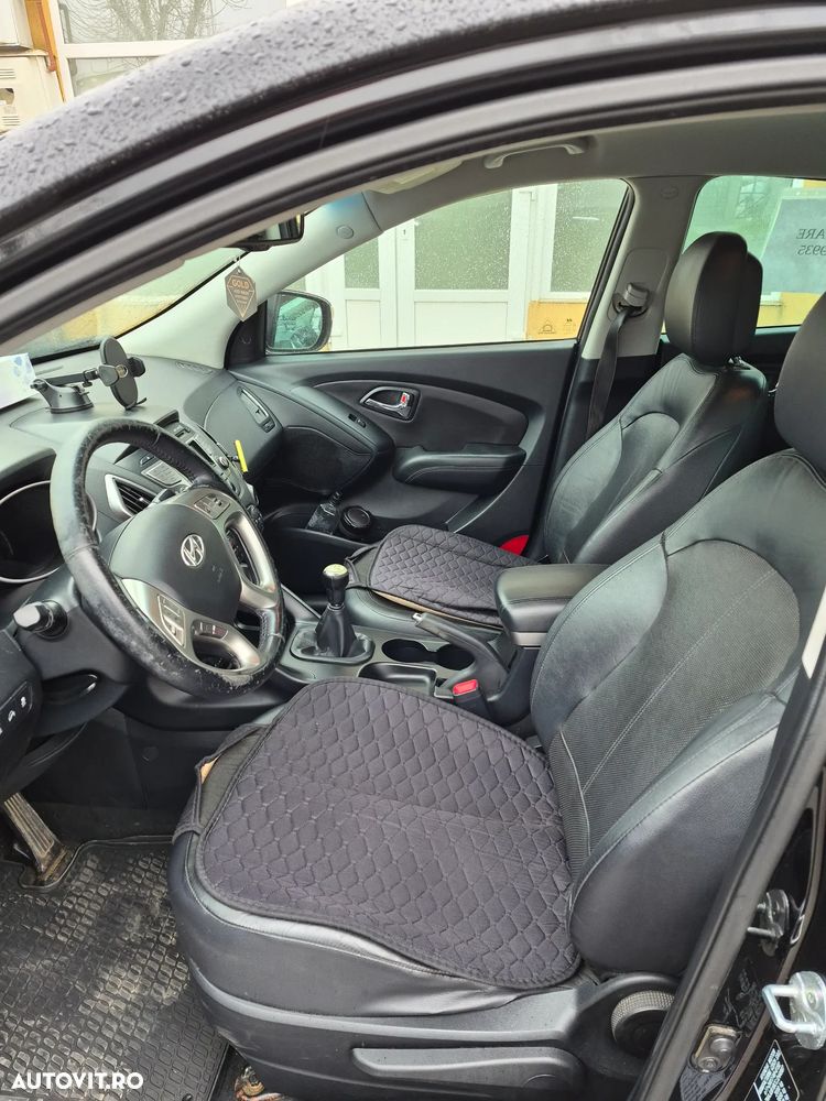 Hyundai ix35 2.0 MPI 4WD GLS Premium+ - 11