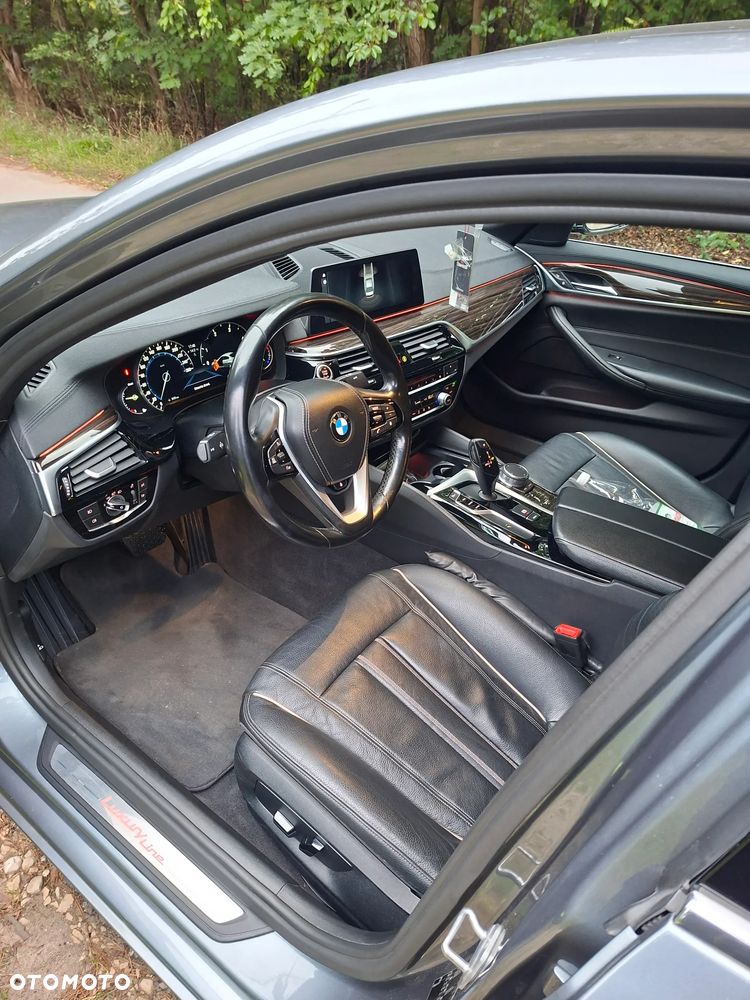 BMW Seria 5 520d Eff.Dynamics Luxury Line - 7