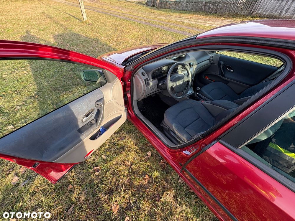 Renault Laguna - 2
