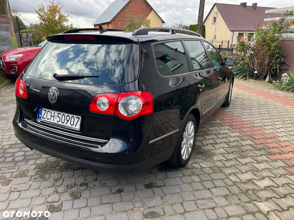 Volkswagen Passat 2.0 TDI Comfortline - 5