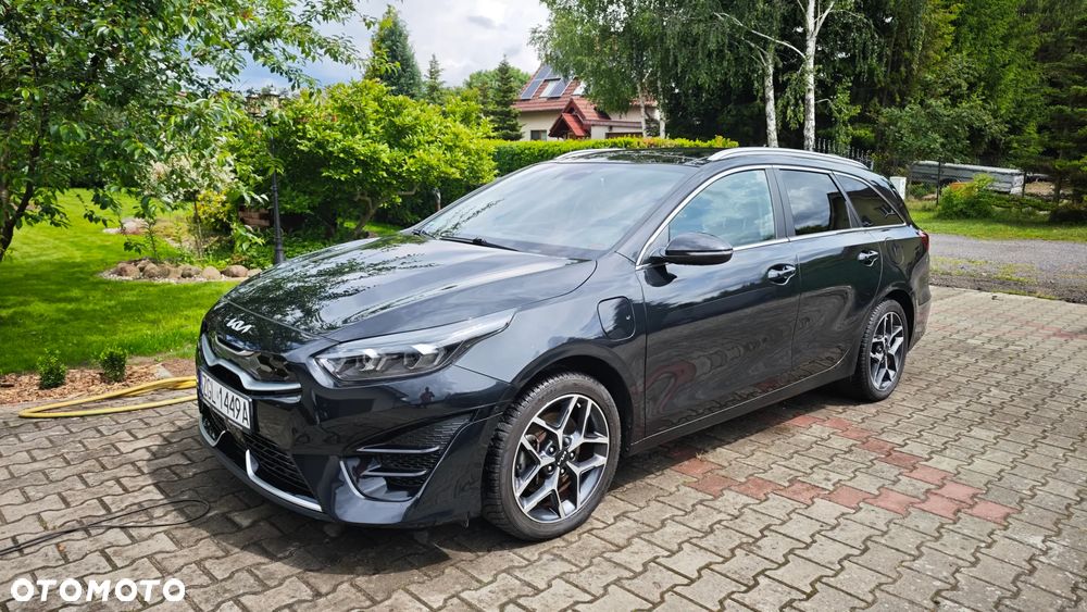 Kia Ceed 1.6 GDI PHEV L DCT - 1