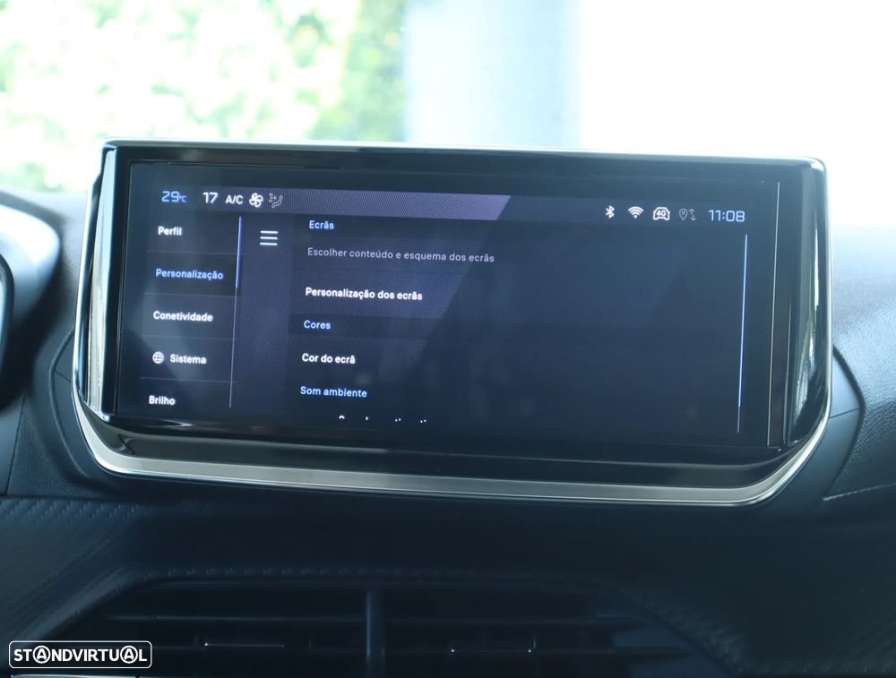 Peugeot 2008 1.2 Hybrid Allure e-DCS6 - 44